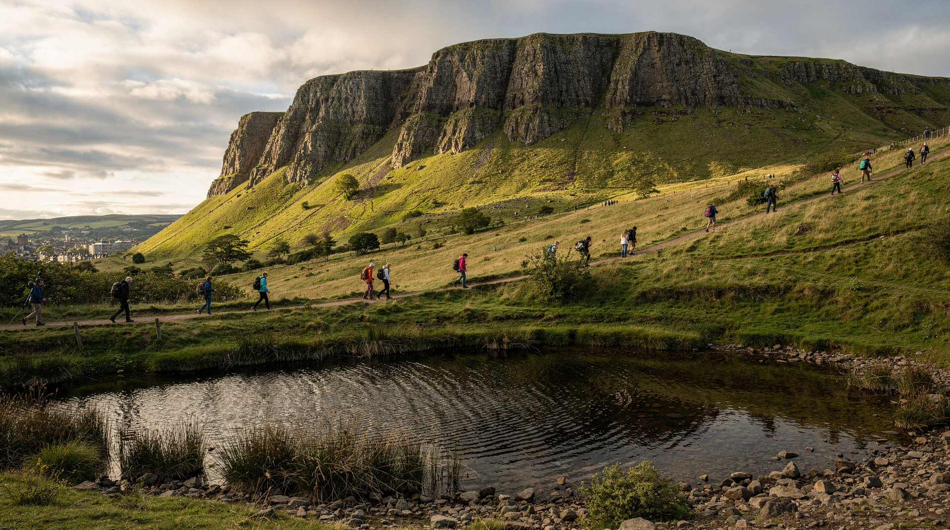 Holyrood e Arthur's Seat